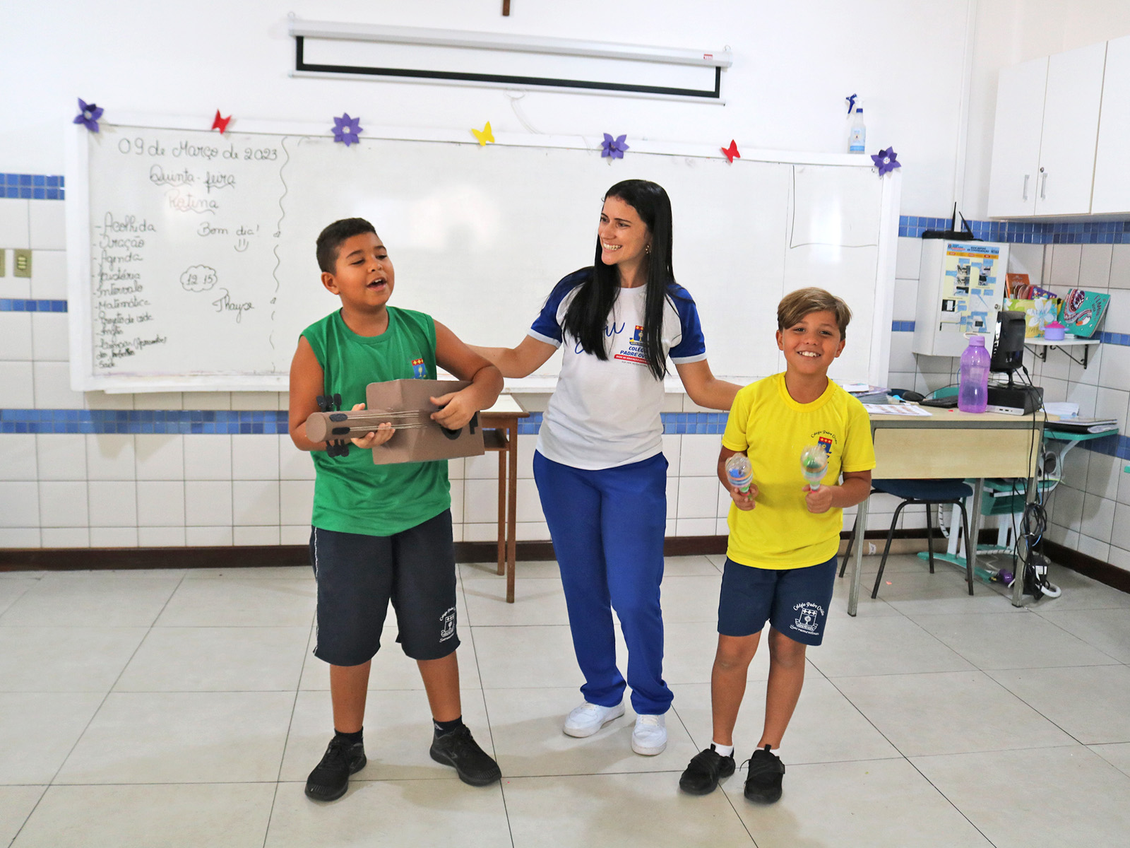 EXPOSIÇÃO DE INSTRUMENTOS SONOROS  3º ANO - 09/03/2023