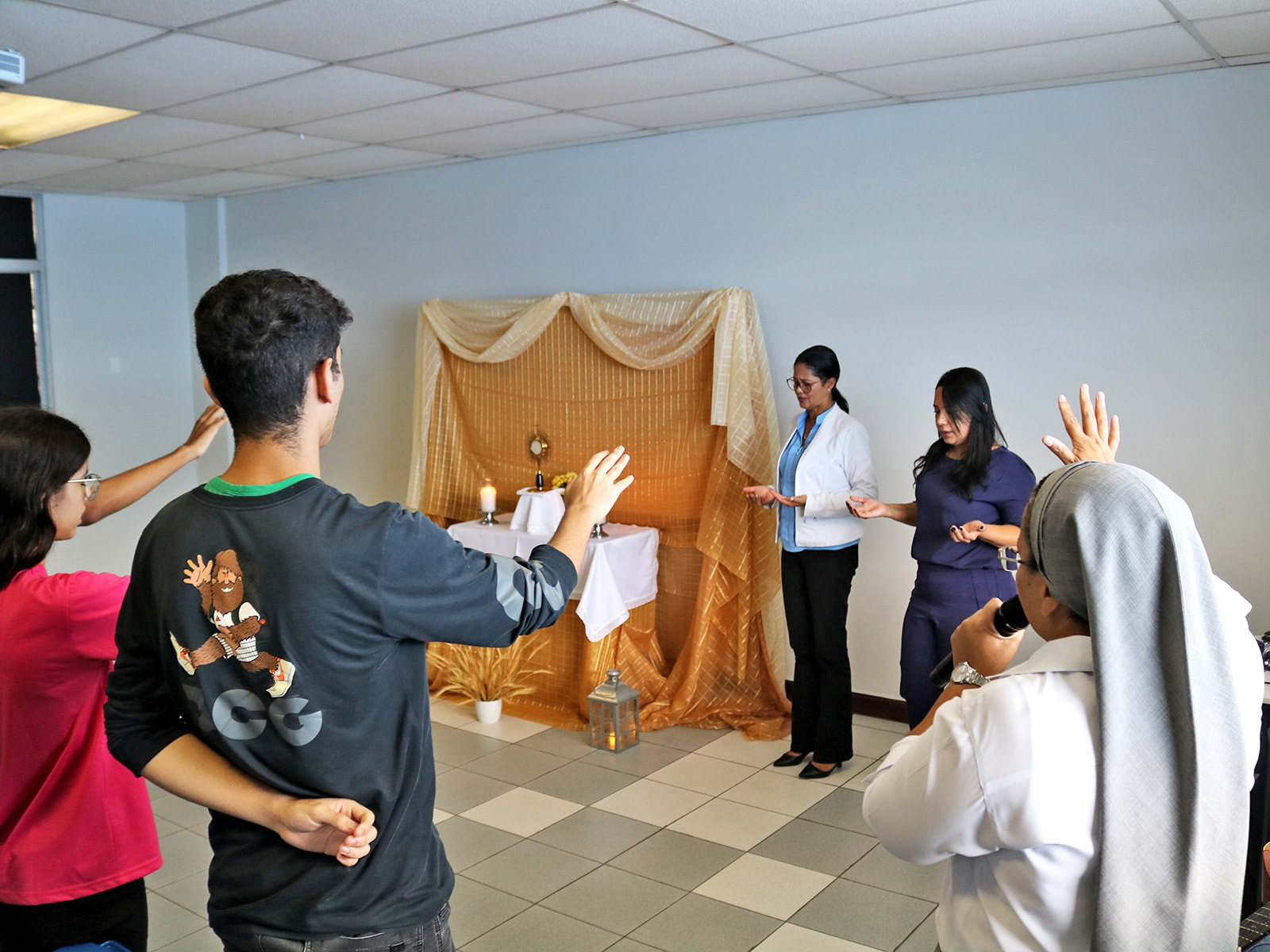 DIA DE ADORAÇÃO - ENSINO MÉDIO - 06/06/2023