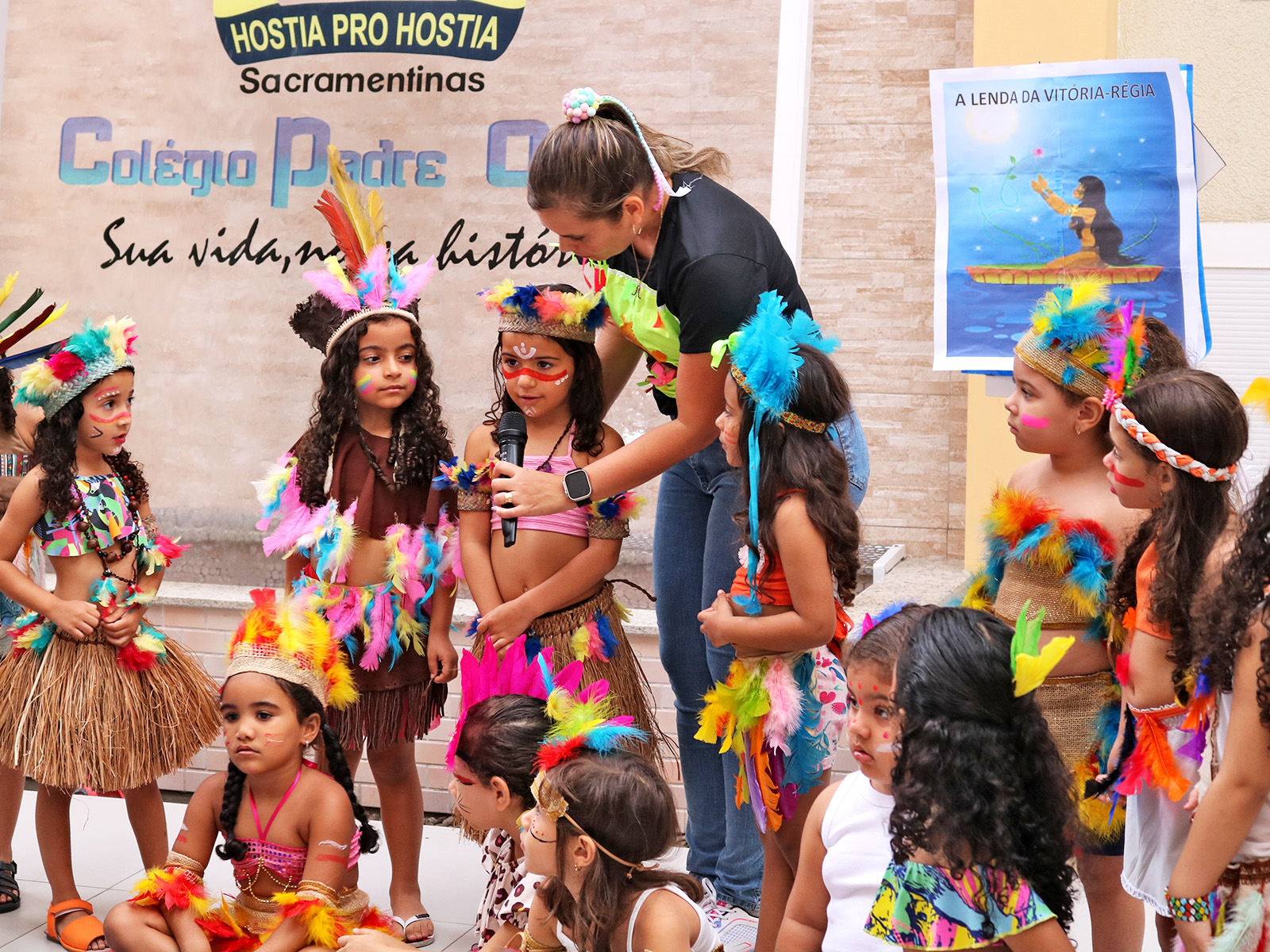 FOLCLORE - A LENDA DA VITÓRIA-RÉGIA - CAPOEIRA - GRUPO 04 - 24/08/2023