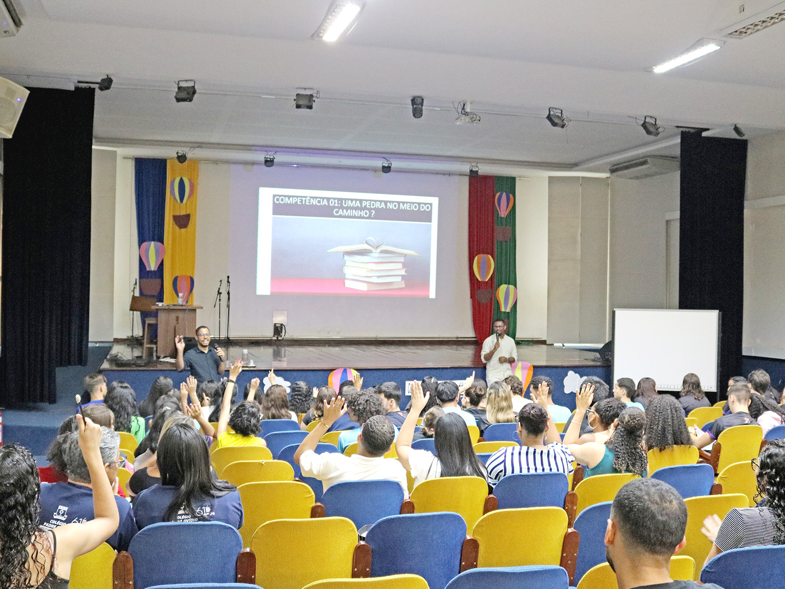 REVISÃO ENEM - ENSINO MÉDIO - 04/11/2023