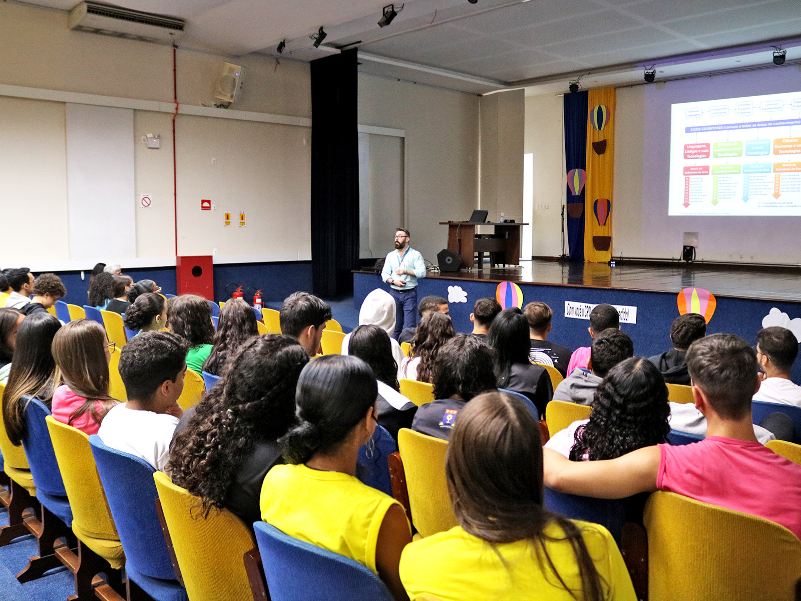 REVISÃO ENEM - ENSINO MÉDIO - 07/11/2023