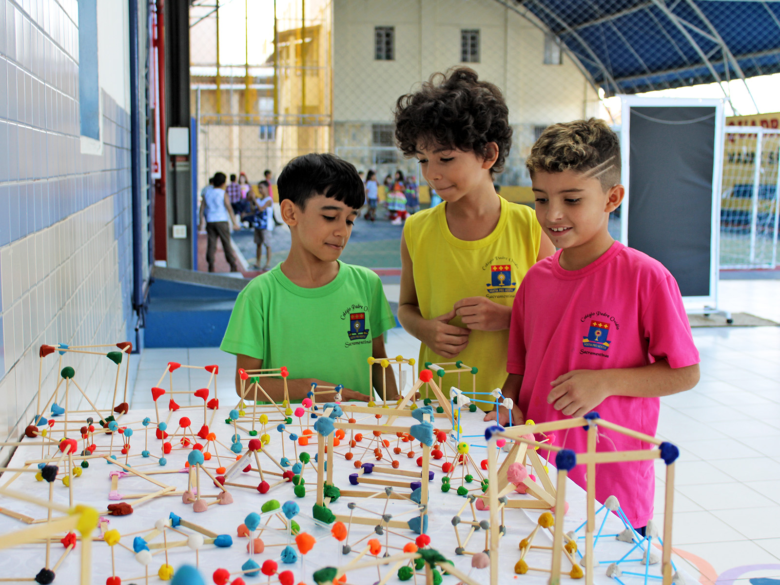 EXPOSIÇÃO DOS SÓLIDOS GEOMÉTRICOS - 3º ANO - 20/06/2024